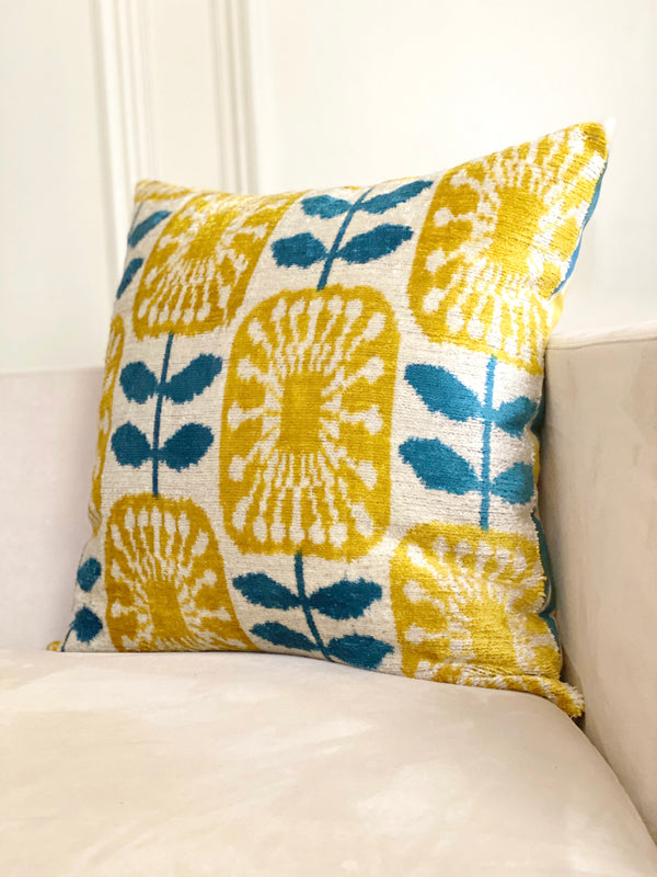 Classic Sunlit Meadow Square Pillow Cover